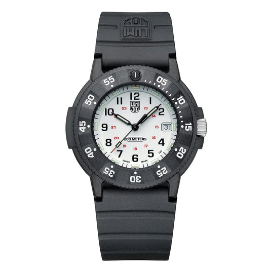 LUMINOX MENS WATCH